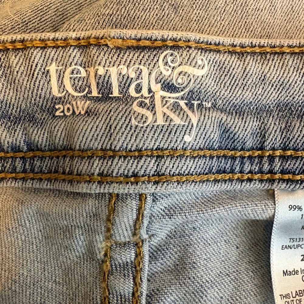 Terra & Sky Womens 20W Light Wash Distressed Relaxed Boyfriend Jeans Stretchy - Picture 7 of 9
